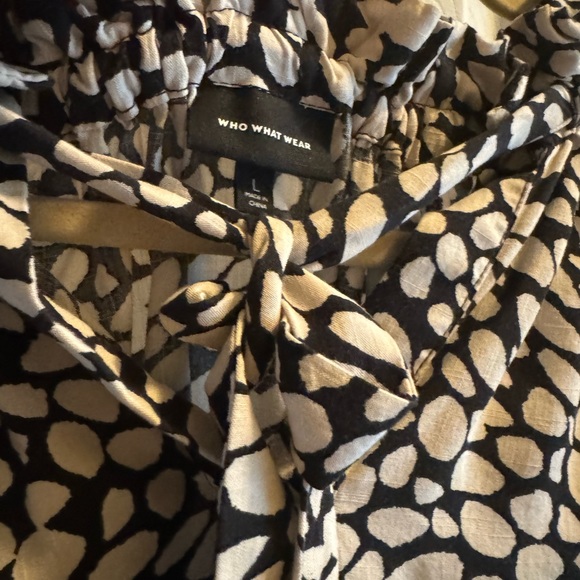 Lovely animal print blouse - Picture 2 of 2